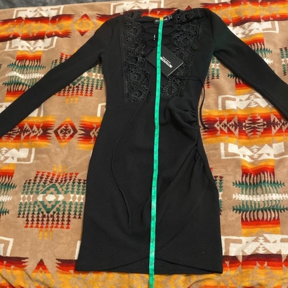 Exotic Bold Evening Wear - Picture 5 of 17